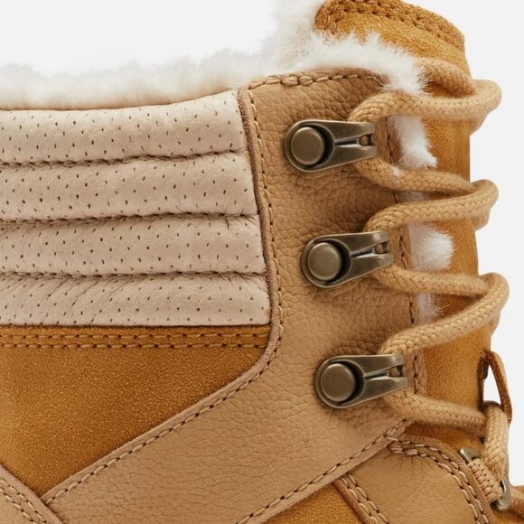 EUC Women's Sorel Lennox Lace Cozy STKD Waterproof Boot - Picture 3 of 14